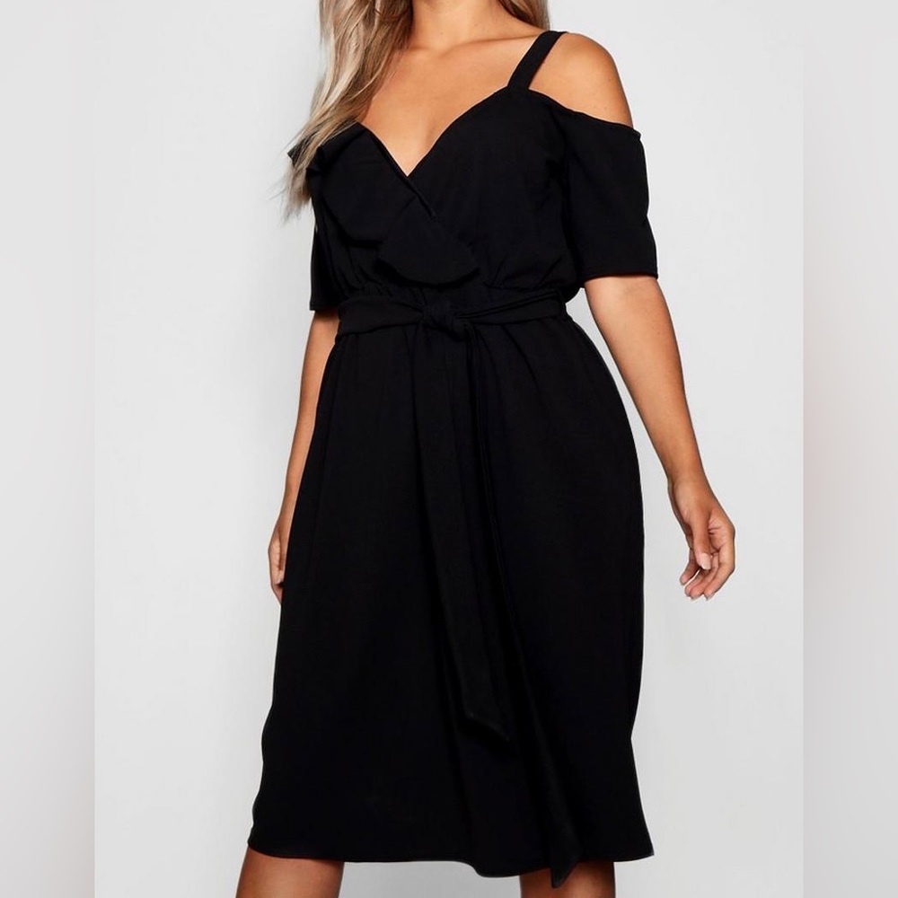 Off the shoulder black dress size 22